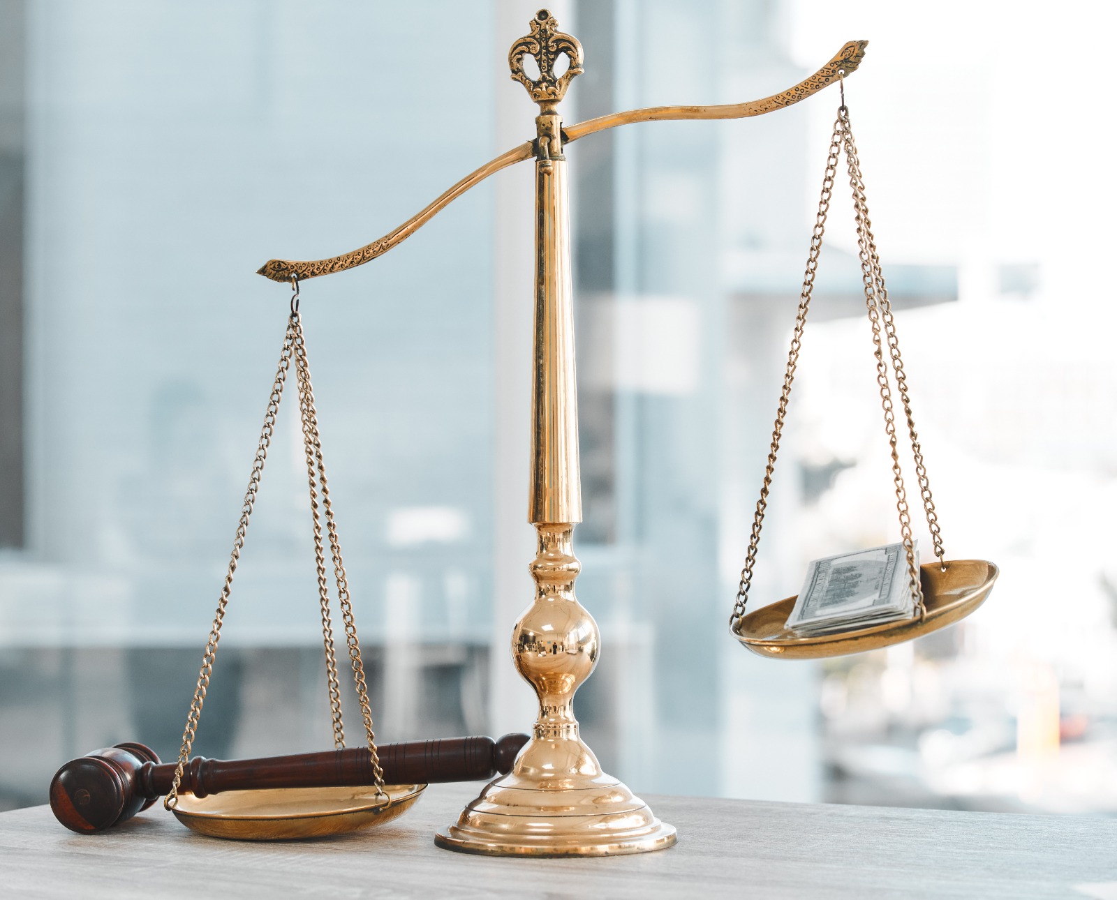 Yatırımcı koruma ve finansal düzenlemelere uyum